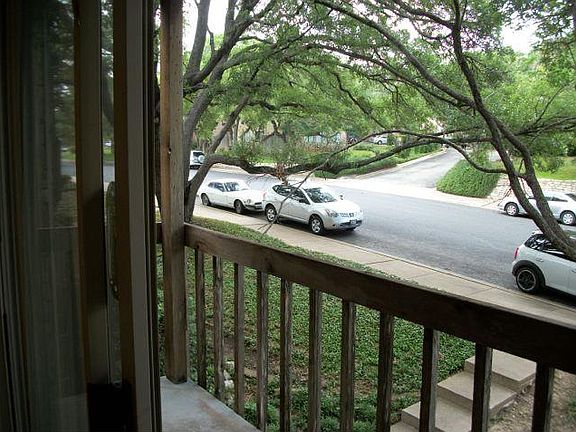 3rd image of 6903 Deatonhill Dr APT 18