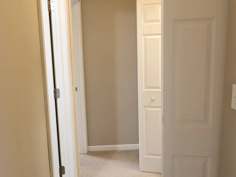 1899 Lakecrest Dr — Photo 51