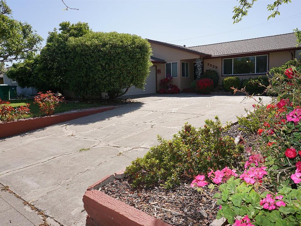 1st image of 7323 Los Molinas Ln