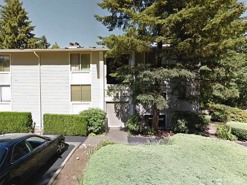 1st image of 4737 W Lake Sammamish Parkway SE #A110