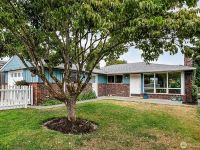 8008 S Lakeridge Drive, Seattle, WA, 98178