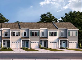 120 Camden Dr, Waynesboro, VA 22980