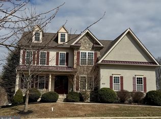 1347 Gabriel Ln, Warminster, PA 18974