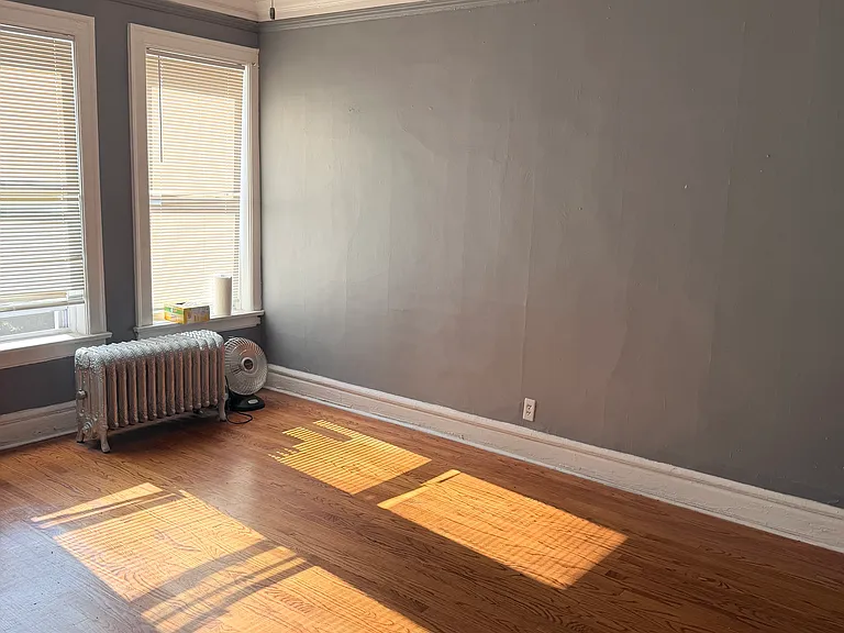 5216 S Ingleside Ave #3F — Photo 12