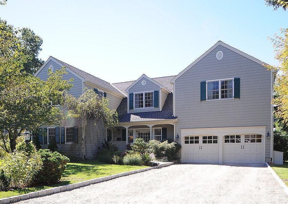 45 Southwood Drive, New Canaan Ct