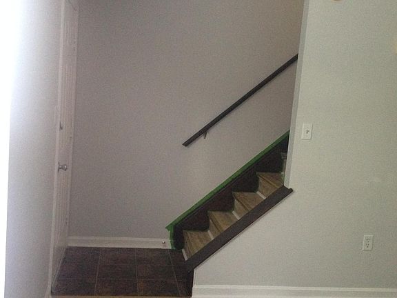 4th image of 213 Maranatha Ct