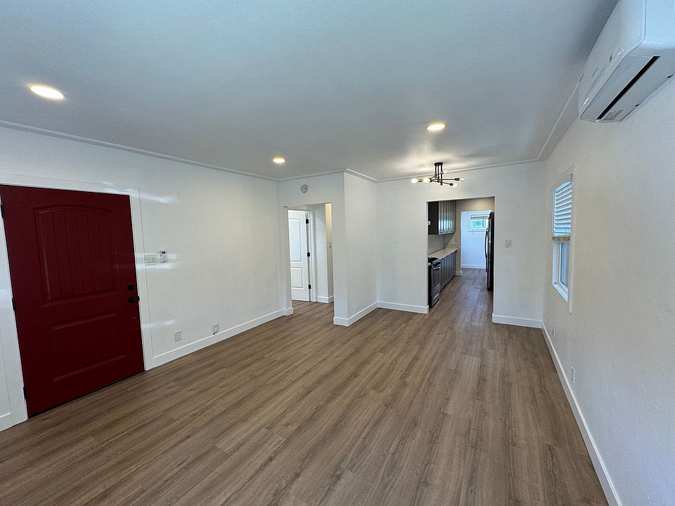 1st image of 6115 Burwood Ave
