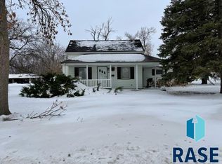 701 S Main St, Inwood, IA 51240