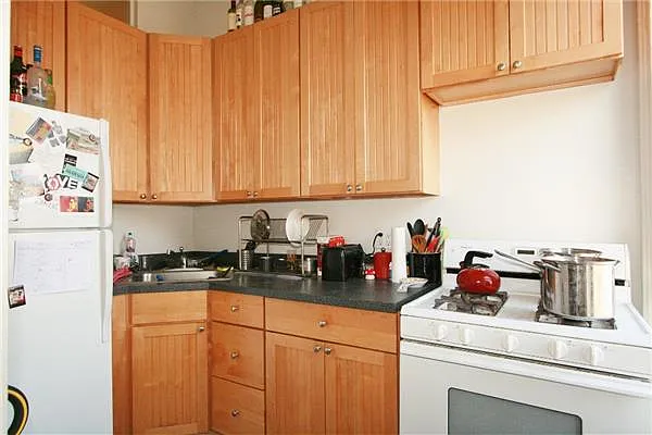 Rented by R New York | media 23