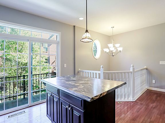 5th image of 11910 Riley Dr
