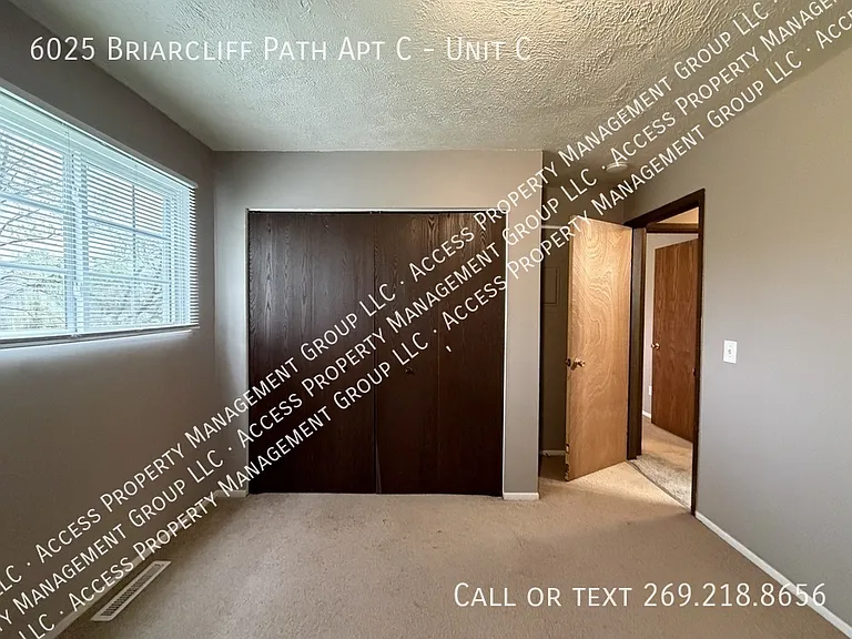 6025 Briarcliff Path #C — Photo 10
