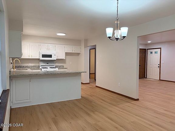 5th image of 16745 Indian Rd