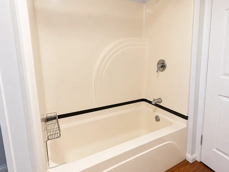 982 Douglas Ave #3 — Photo 12