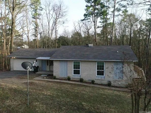 309 Pebble Beach Dr, Hot Springs, AR 71913