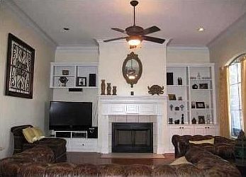 3rd image of 10634 Woodland Oaks Dr