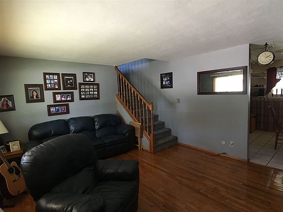 3rd image of 3014 Sunnyside Ave