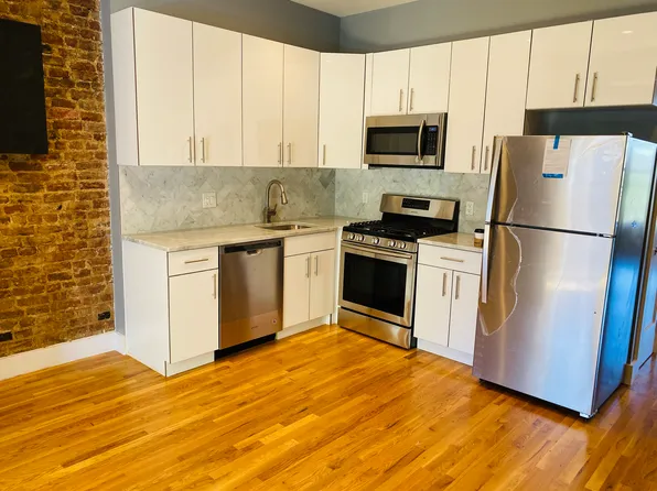 2083 Pacific Street image 1 of 18