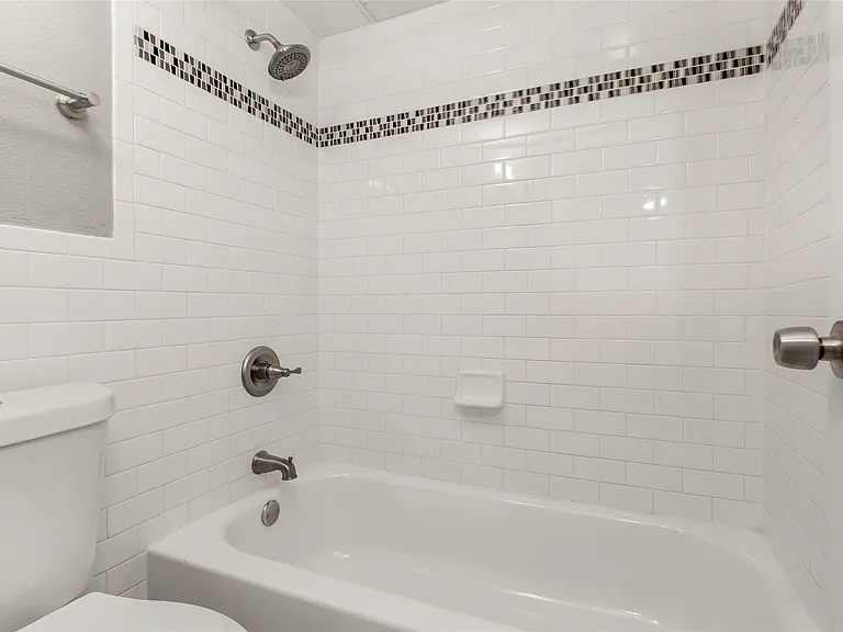 4319 McKinney Ave #205 — Photo 12