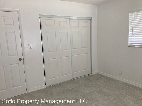 3rd image of 5961 SW 41st St #201