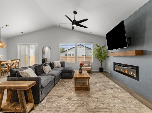 883 E 19 N, Mountain Home, ID 83647