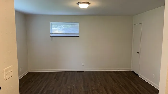 719 Wiltshire Blvd #1 — Photo 5