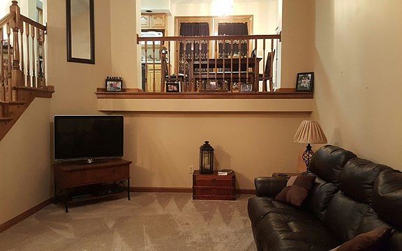 4th image of 32 Wildflower Ln