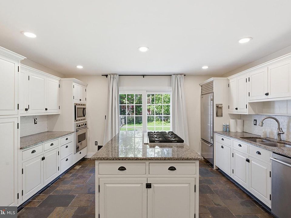 1st image of 4273 Quakerbridge Rd