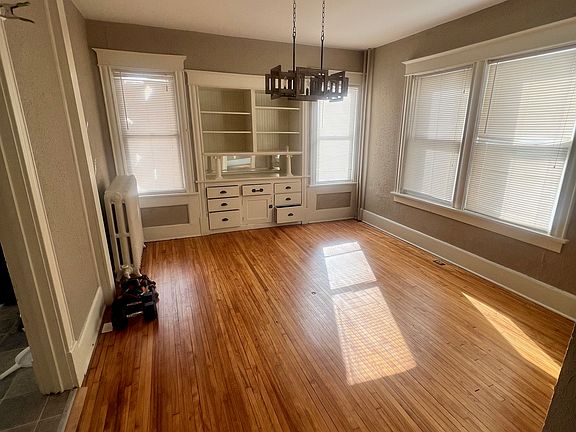 5th image of 2435 Blaisdell Ave APT 1