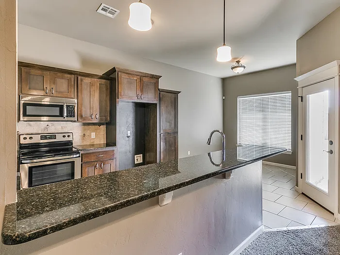 8312 NW 140th St — Photo 36
