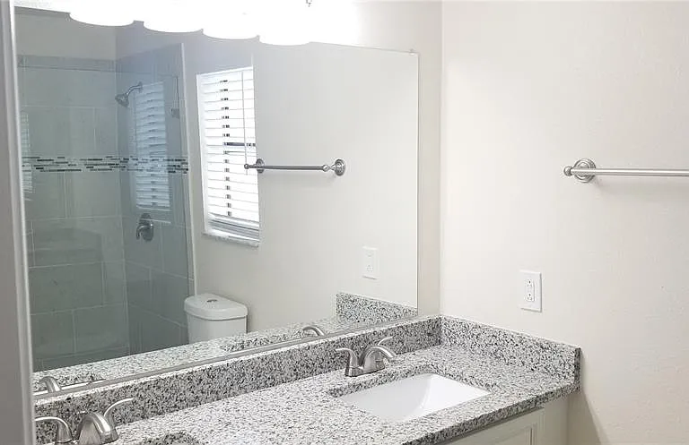 568 Carrigan Ave — Photo 7