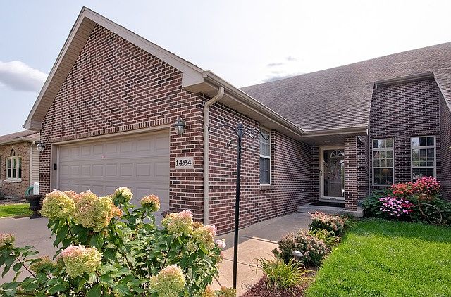 1st image of 1424 Coral Bell Dr