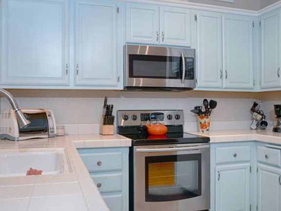 5th image of 1055 Johnfer Way
