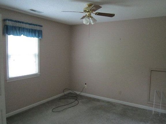 5th image of 118 Quail Run Ct