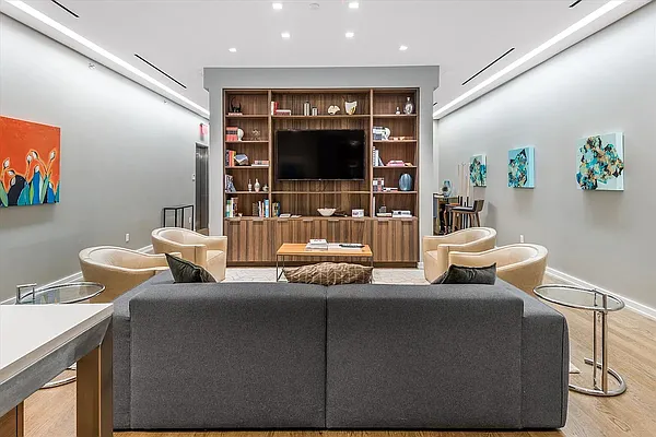 Sold by Douglas Elliman | media 10