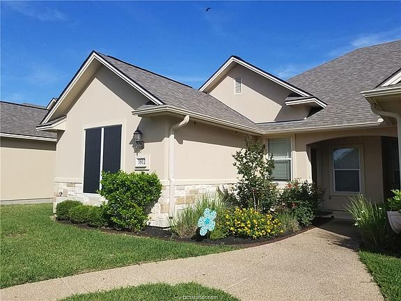 2nd image of 3812 Blackhawk Ln