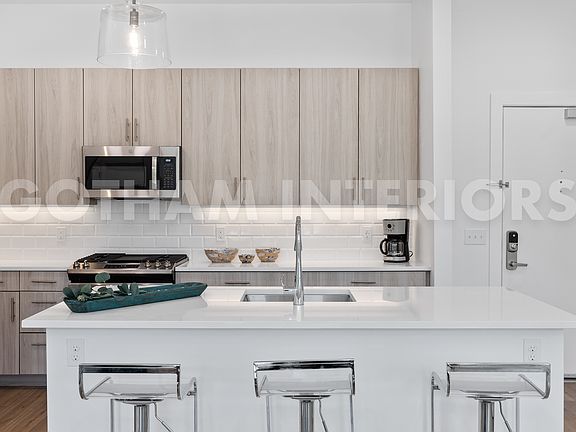 5th image of 397 Millburn Ave #2015