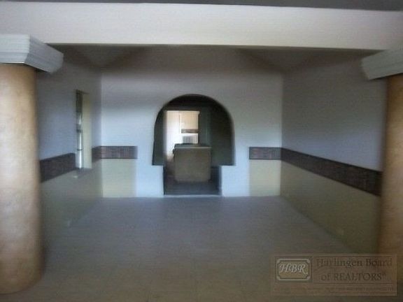 2nd image of 504 W Sauz Ave