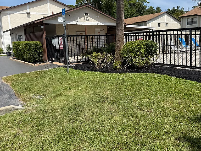 403 Banana Cay Dr — Photo 4