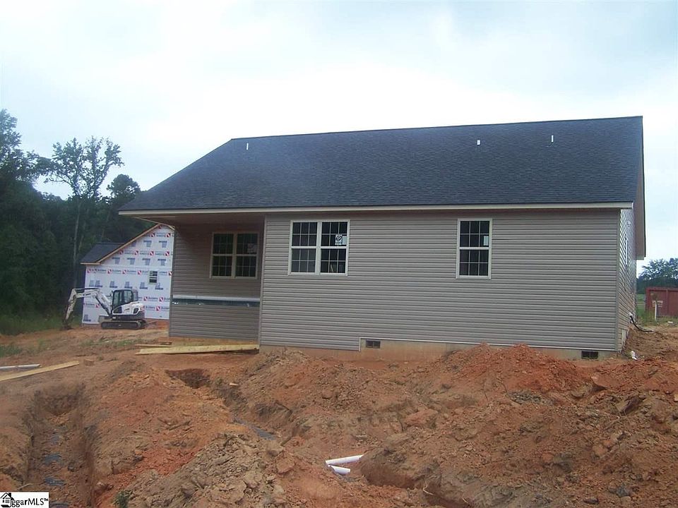 2nd image of 711 Kaitlyn Ct