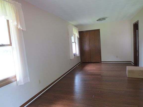 5th image of 6820 Jeffry Ln