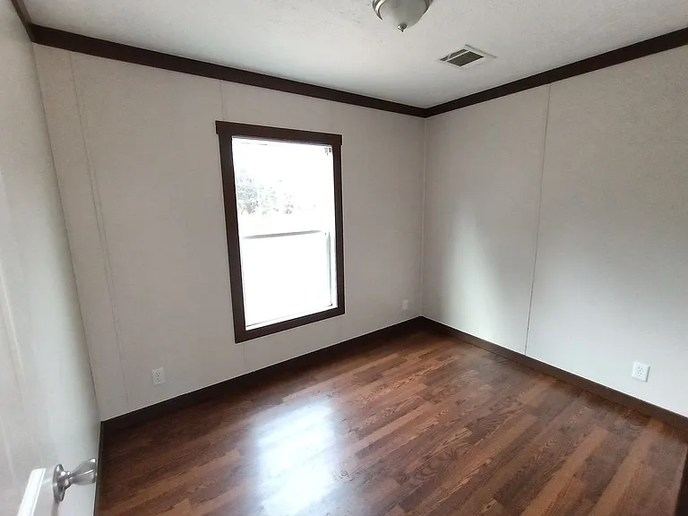 785 Sandridge Rd — Photo 13