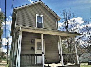 718 1/2 Front St, Marietta, OH 45750