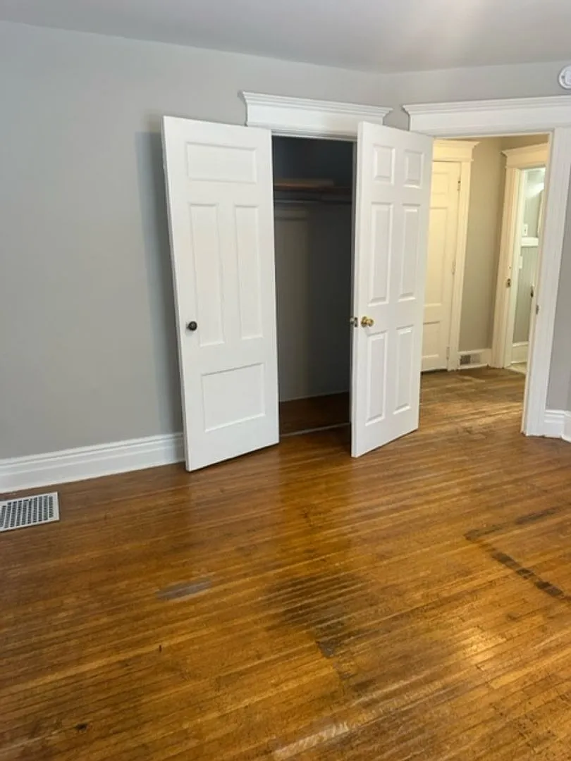 51 Alliance Ave — Photo 4