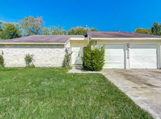 3418 Pinechester Dr, Houston, TX 77066