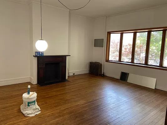 3rd image of 86 Herbert St APT 1