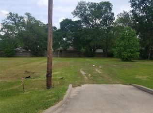 211 Dulles Ave, Stafford, TX 77477