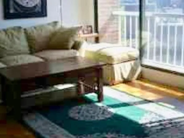 1101 Massachusetts Ave #8, Cambridge, MA 02138