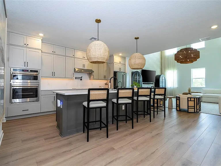 2184 Broadbrook Dr — Photo 30