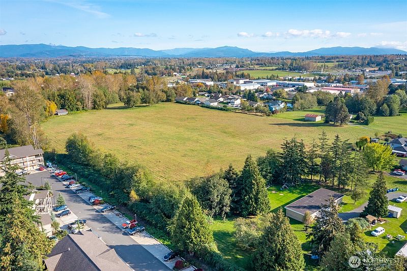 4th image of 5094 Labounty Road