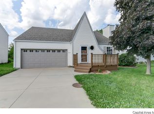 3917 McCormick Dr, Springfield, IL 62707